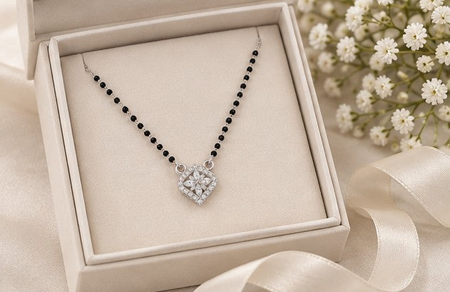 Elegant Geometric Floral Mangalsutra Necklace