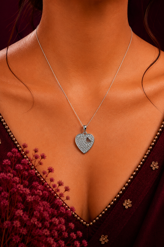 925 Sterling Silver Sparkling Heart Pendant