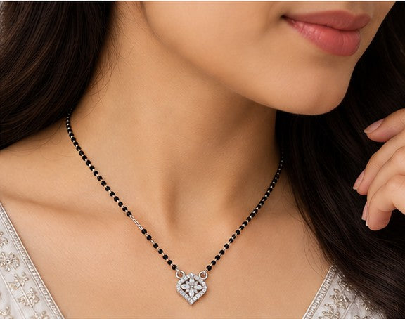 Elegant Geometric Floral Mangalsutra Necklace